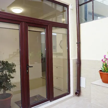 Studio'24 - Adults Only Apartment *